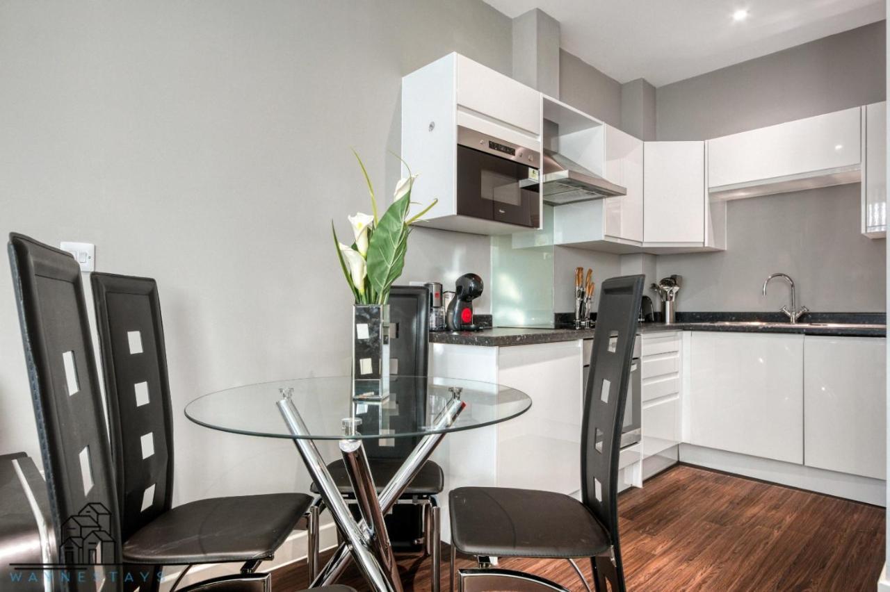Cosy 1-Bed By Heathrow Airport Leilighet London Eksteriør bilde